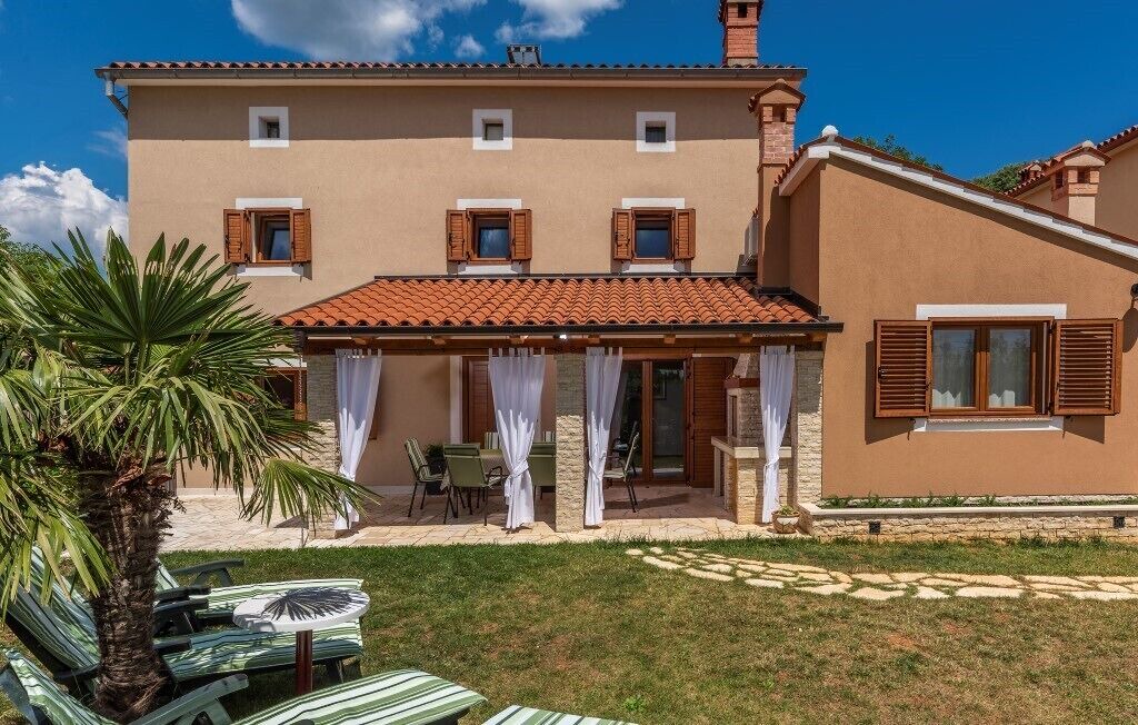 Photo of Outdoor in Nedescina