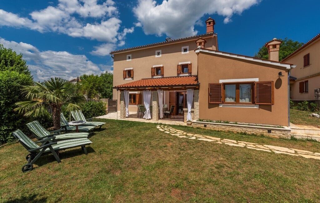 Photo of Outdoor in Nedescina