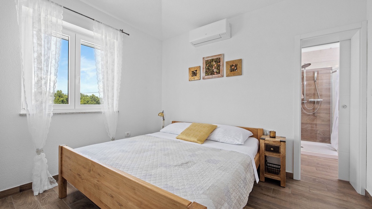 Photo of Bedroom in Peruski