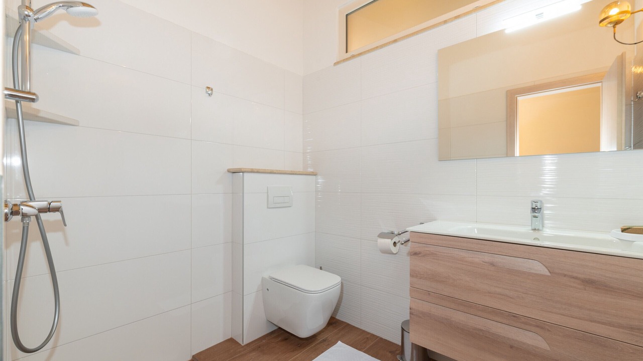 Photo of Bathroom in Vinez