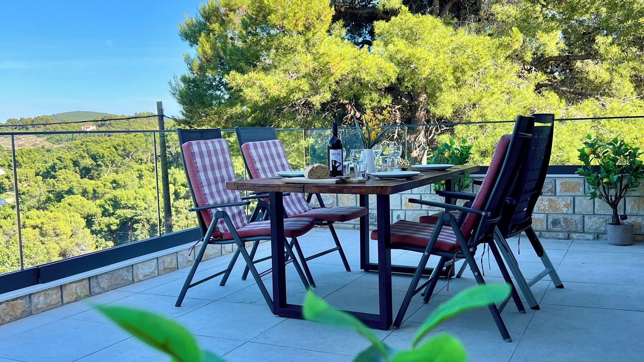 Photo of Outdoor in Rogac