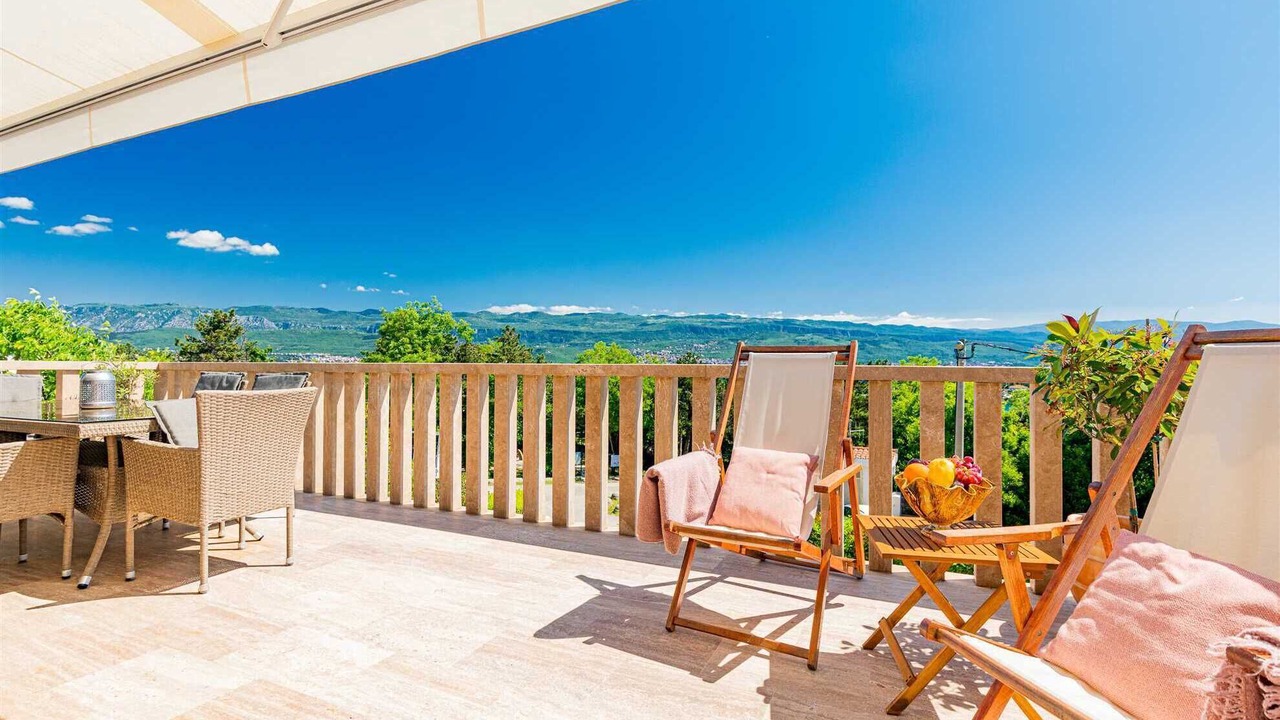 Photo of Outdoor in Silo