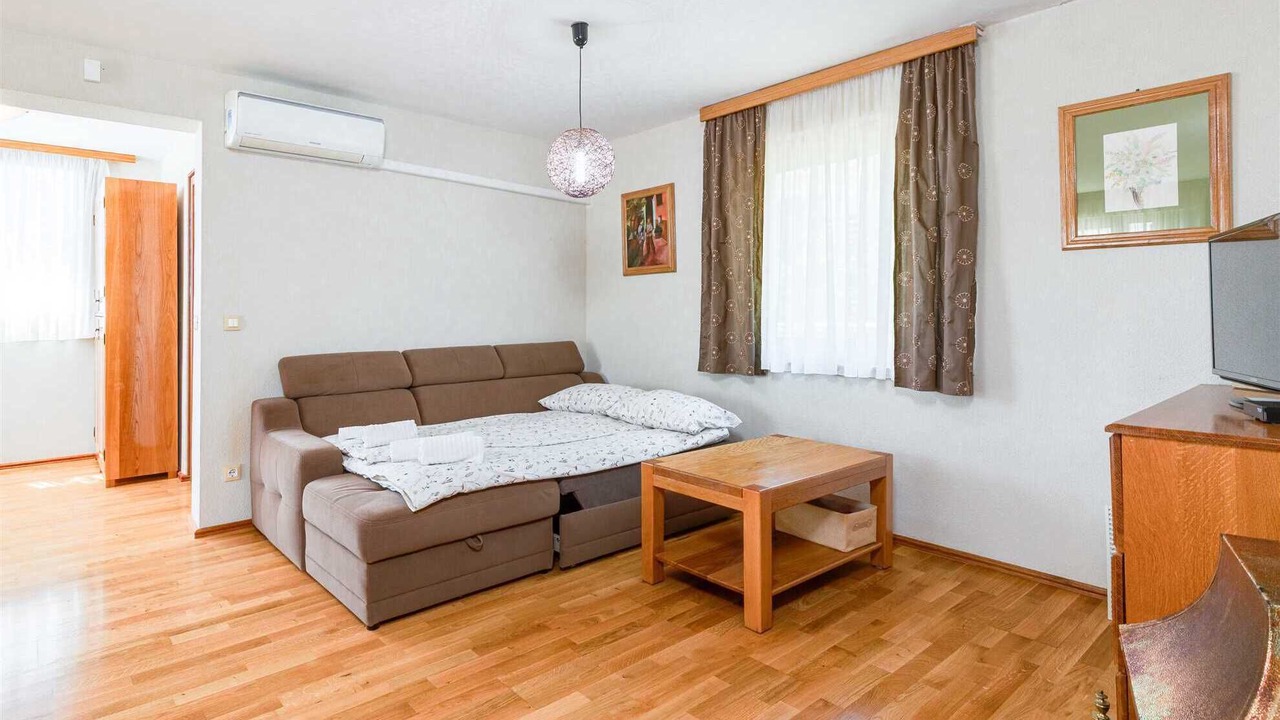 Photo of Livingroom in Silo