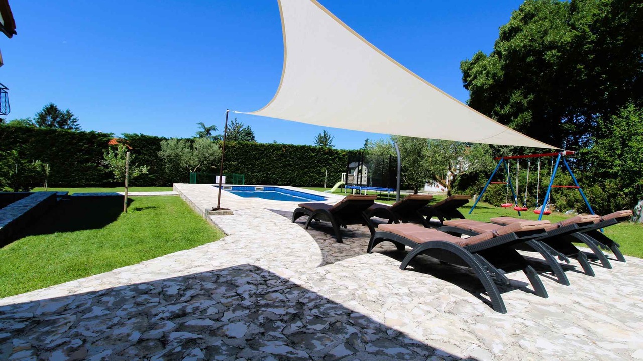 Photo of Outdoor in Strmac