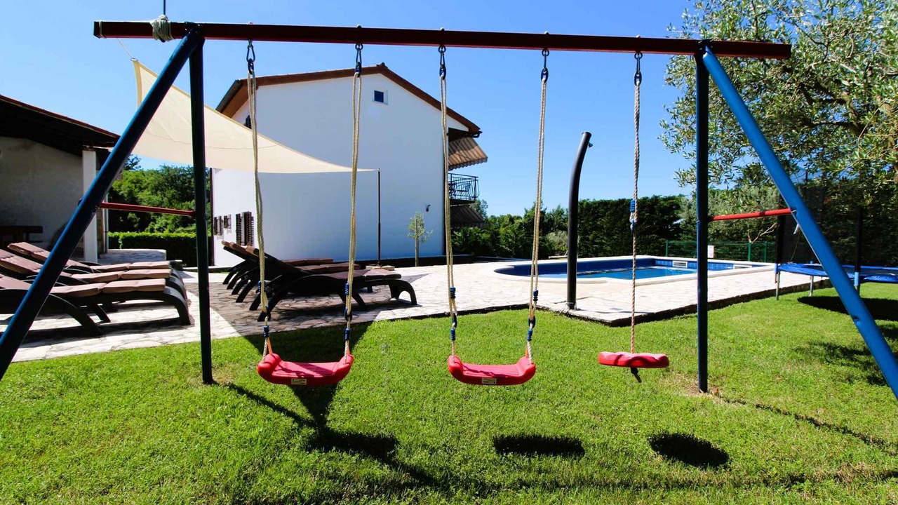 Photo of Outdoor in Strmac