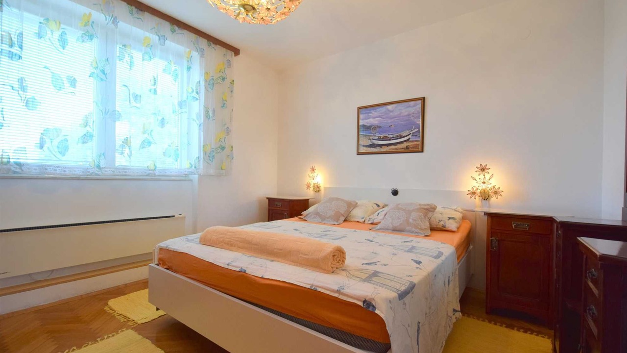 Photo of Bedroom in Malinska