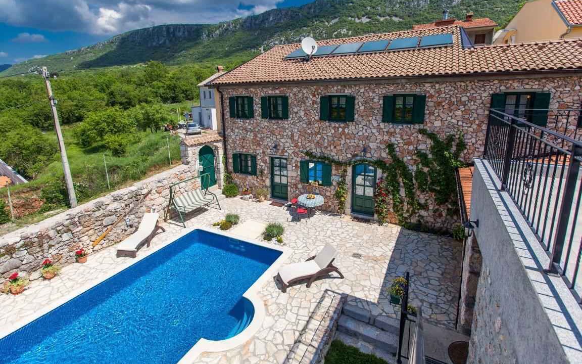 Photo of Outdoor in Bribir