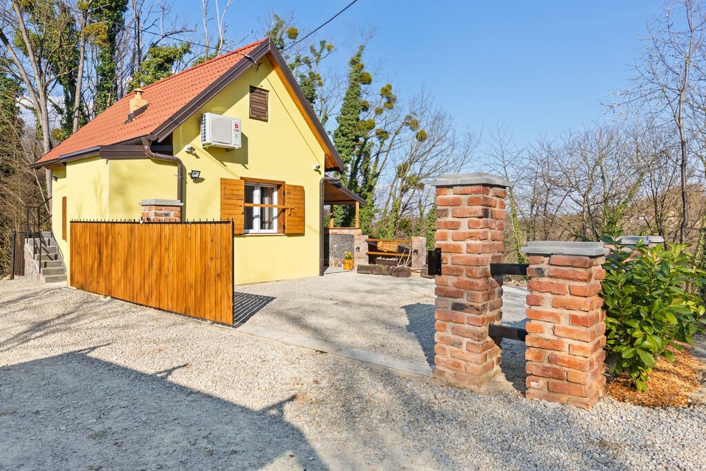 Photo of Buildings in Donja Stubica