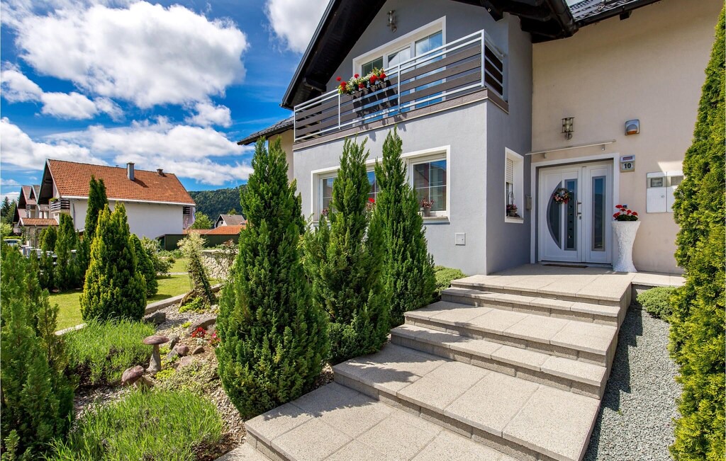 Photo of Buildings in Ravna Gora