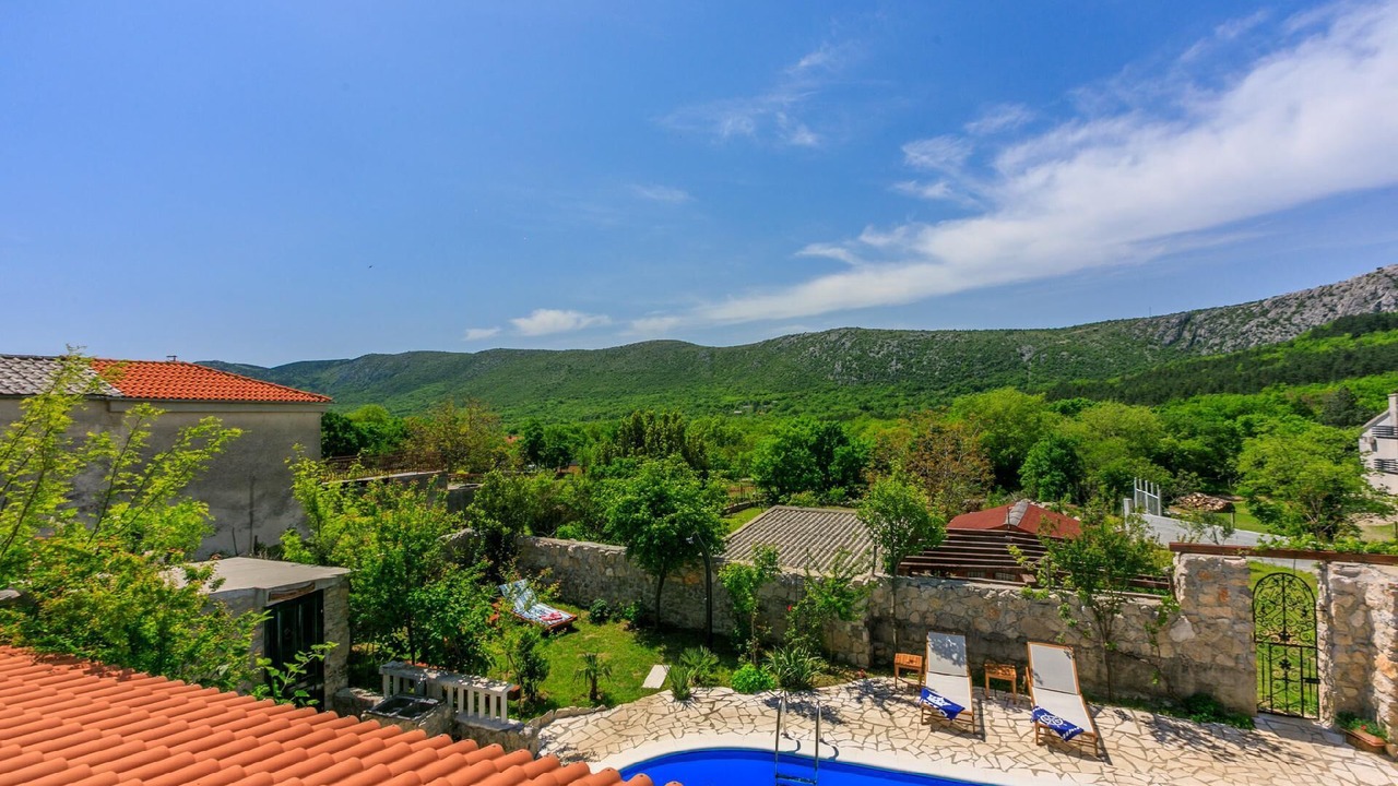 Photo of Outdoor in Drivenik