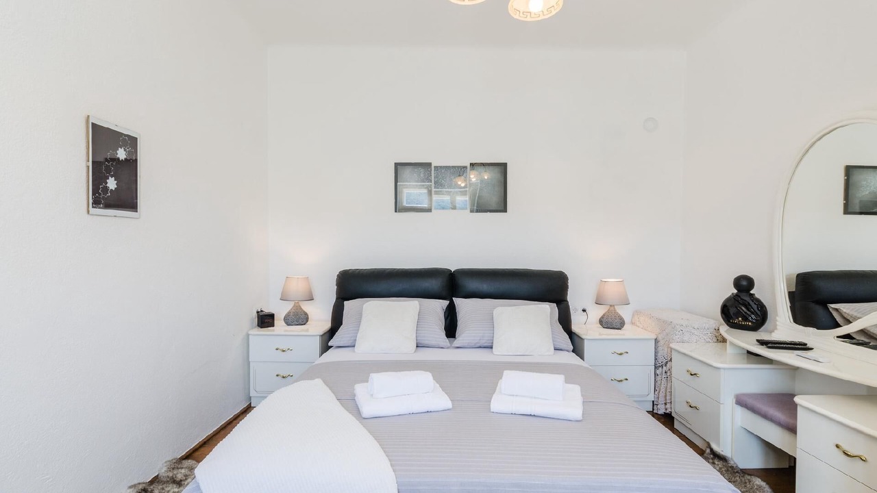 Photo of Bedroom in Drivenik