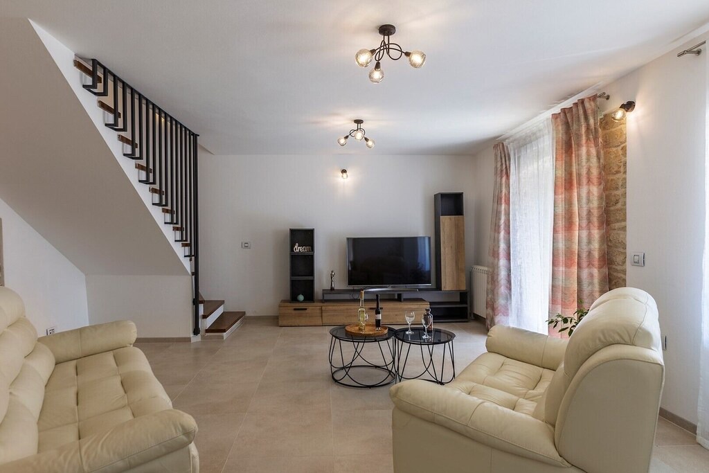 Photo of Livingroom in Pinezici