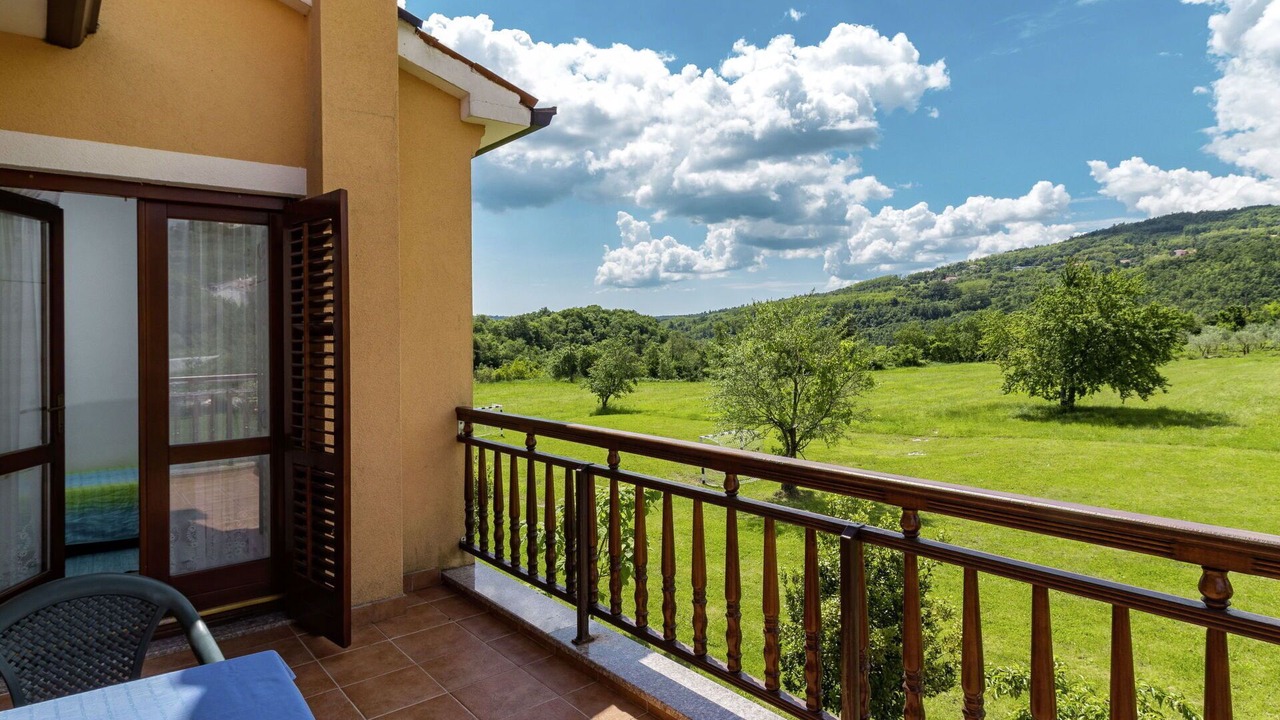 Photo of Outdoor in Pican
