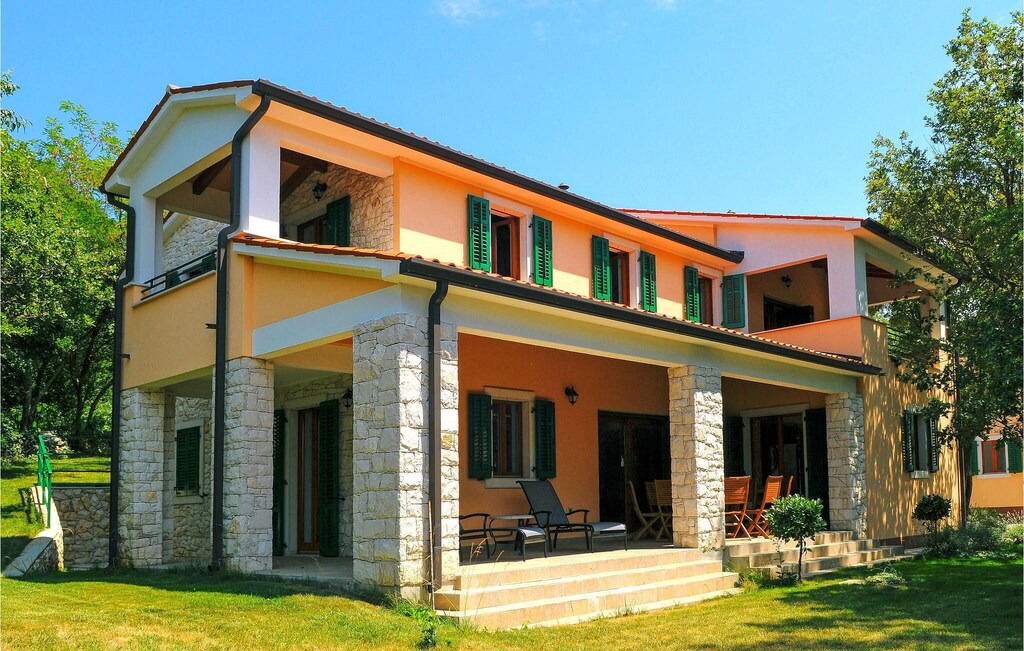 Photo of Buildings in Stanisovi