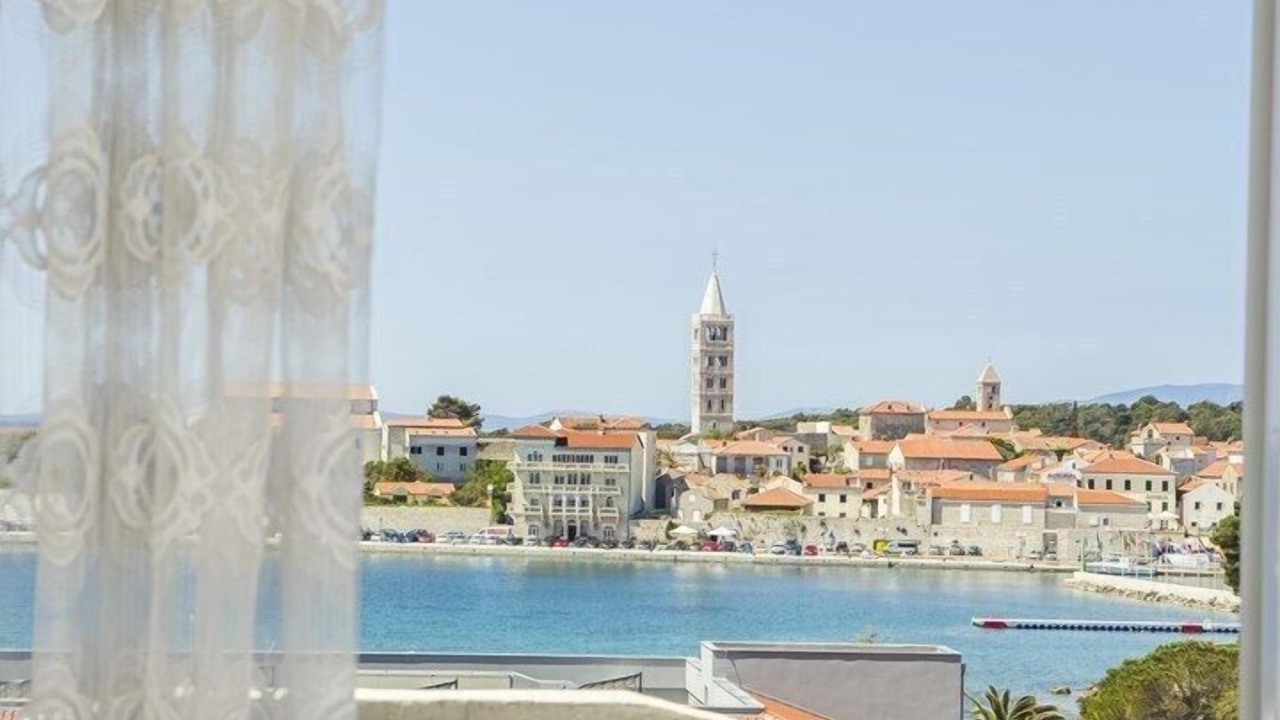 Photo of Outdoor in Banjol