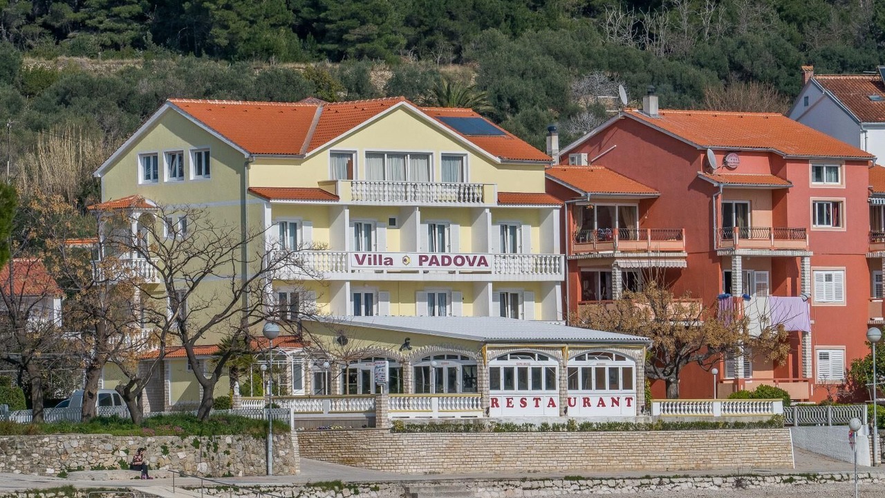 Photo of Outdoor in Banjol