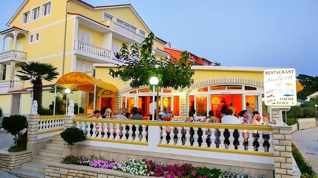 Photo of Outdoor in Banjol