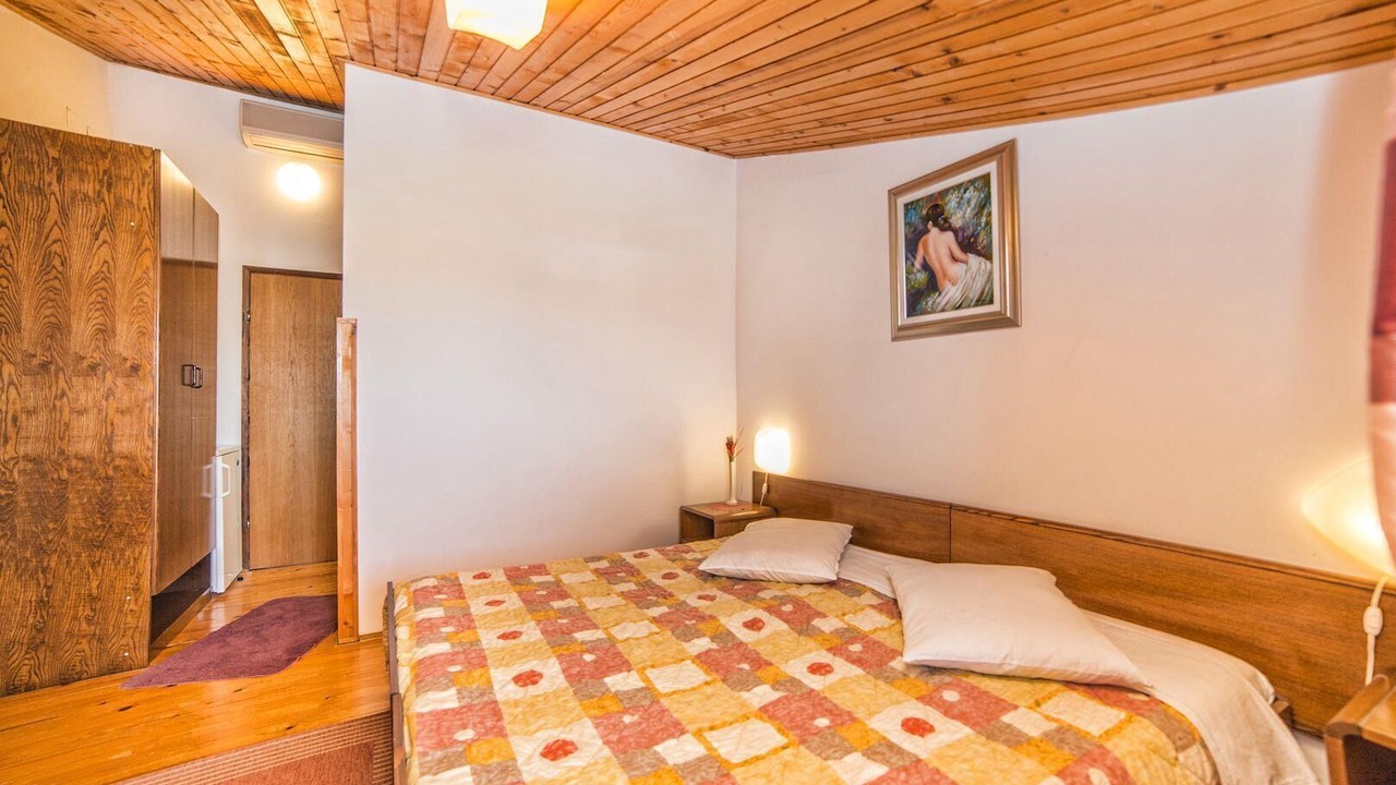 Photo of Bedroom in Pomer