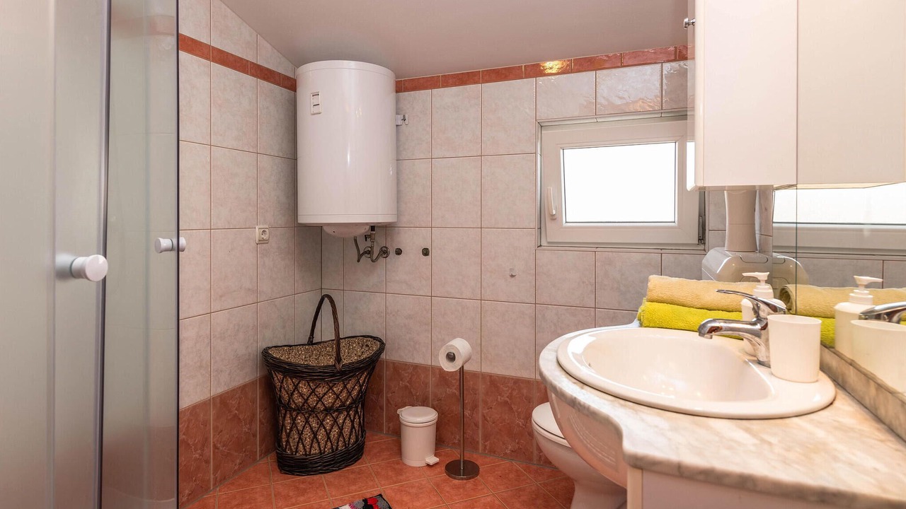 Photo of Bathroom in Loborika