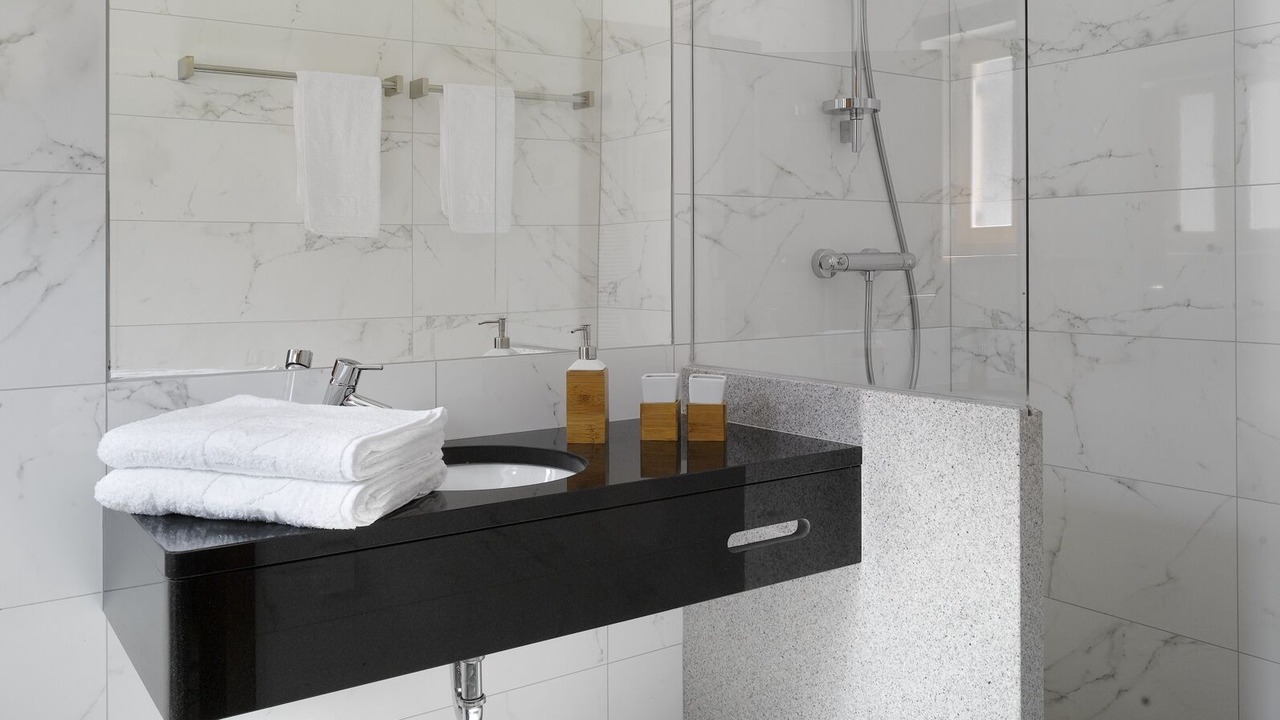 Photo of Bathroom in Rogac