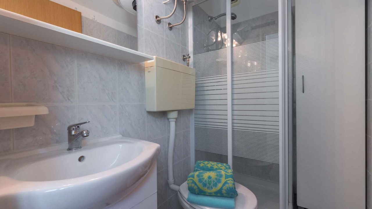 Photo of Bathroom in Ravni