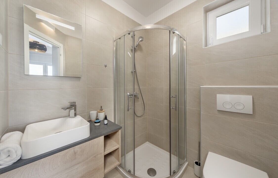 Photo of Bathroom in Caska
