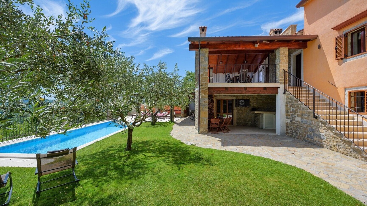 Photo of Patio Balcony in Zamask
