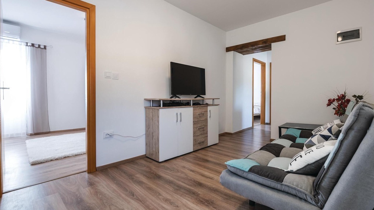 Photo of Bedroom in Petehi