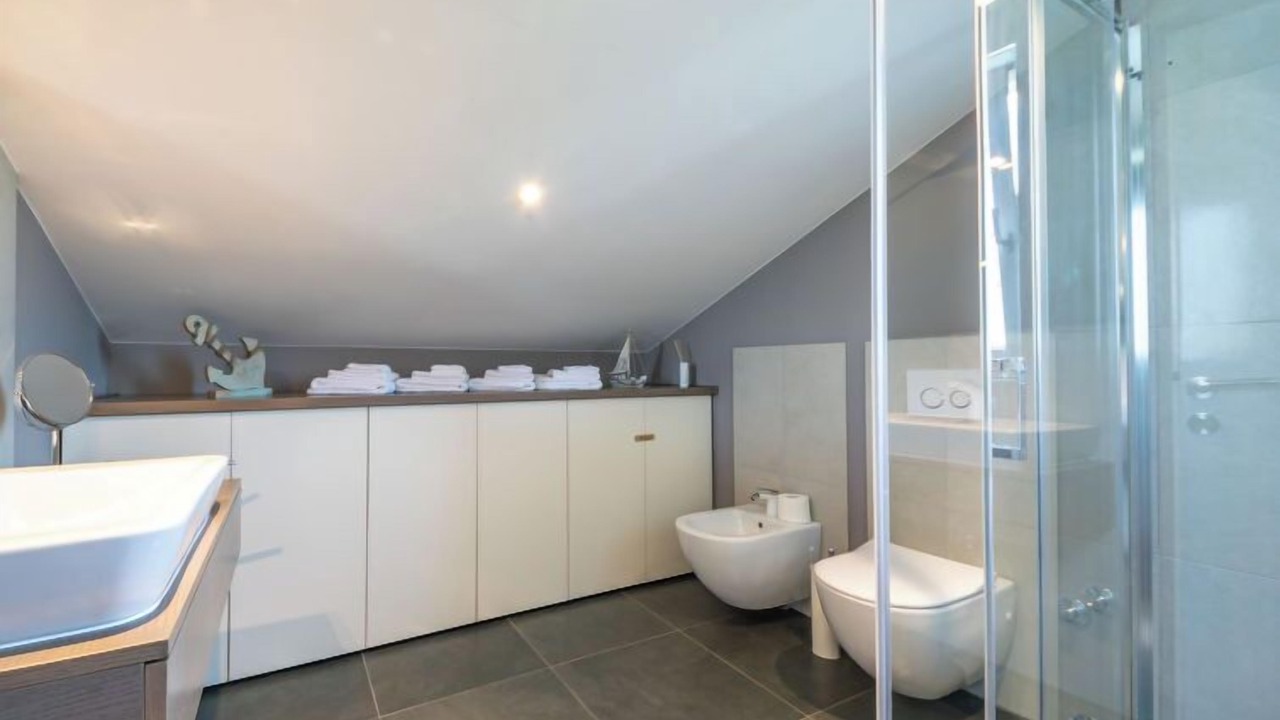 Photo of Bathroom in Sarsoni