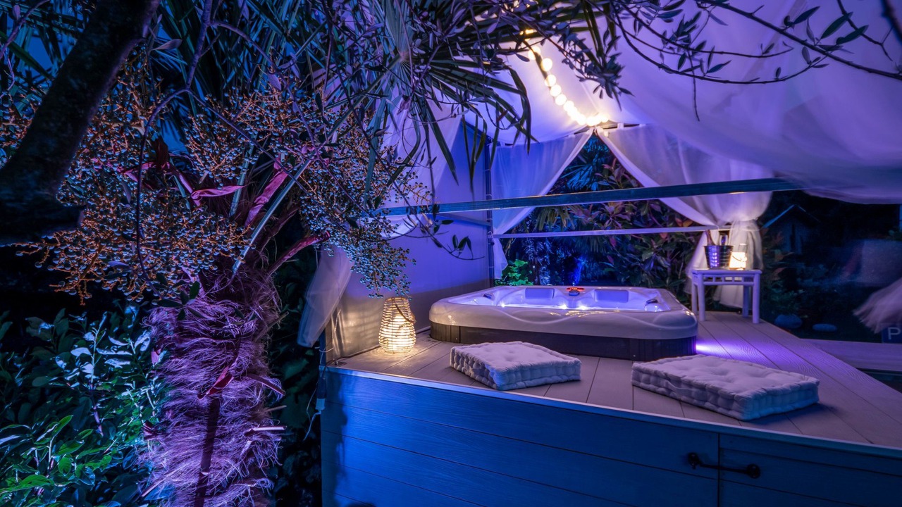 Photo of Bathroom in Sarsoni