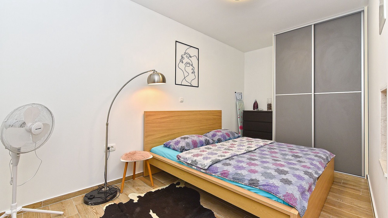 Photo of Bedroom in Loborika