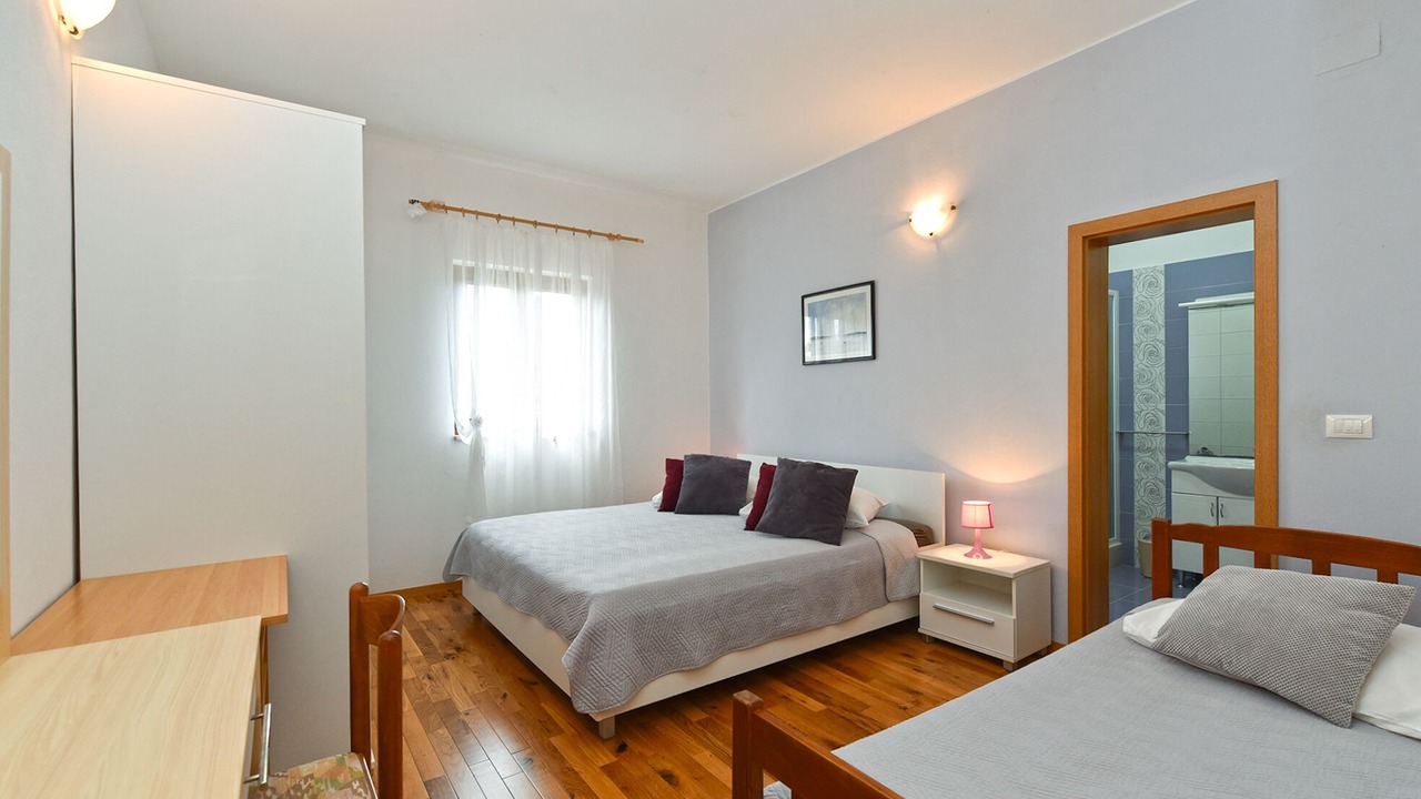 Photo of Bedroom in Kavran