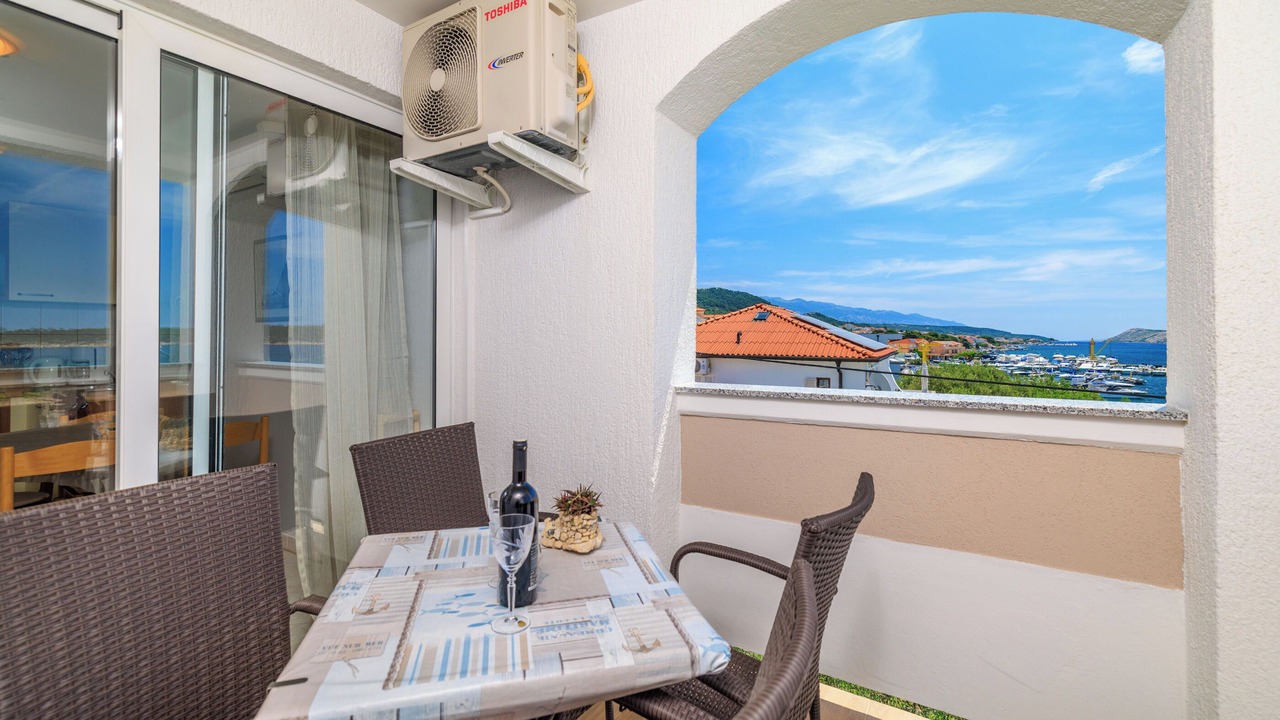 Photo of Outdoor in Banjol