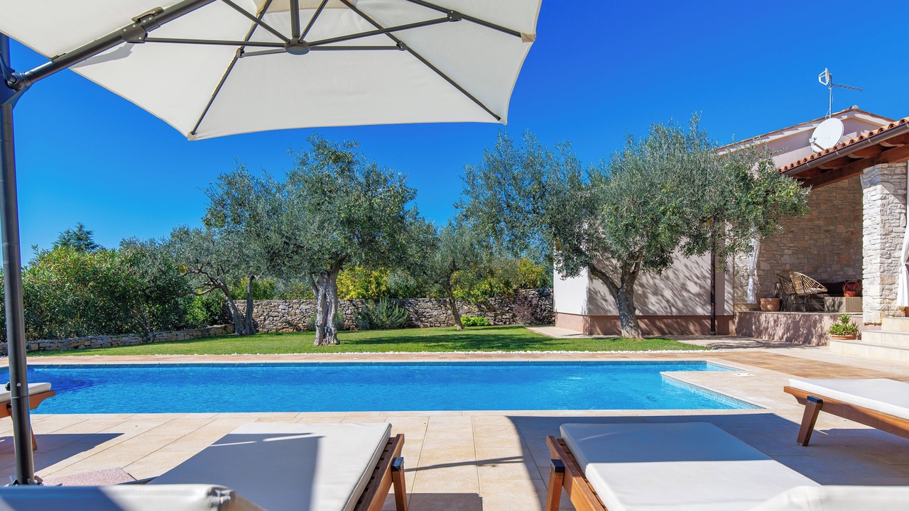 Photo of Outdoor in Galizana