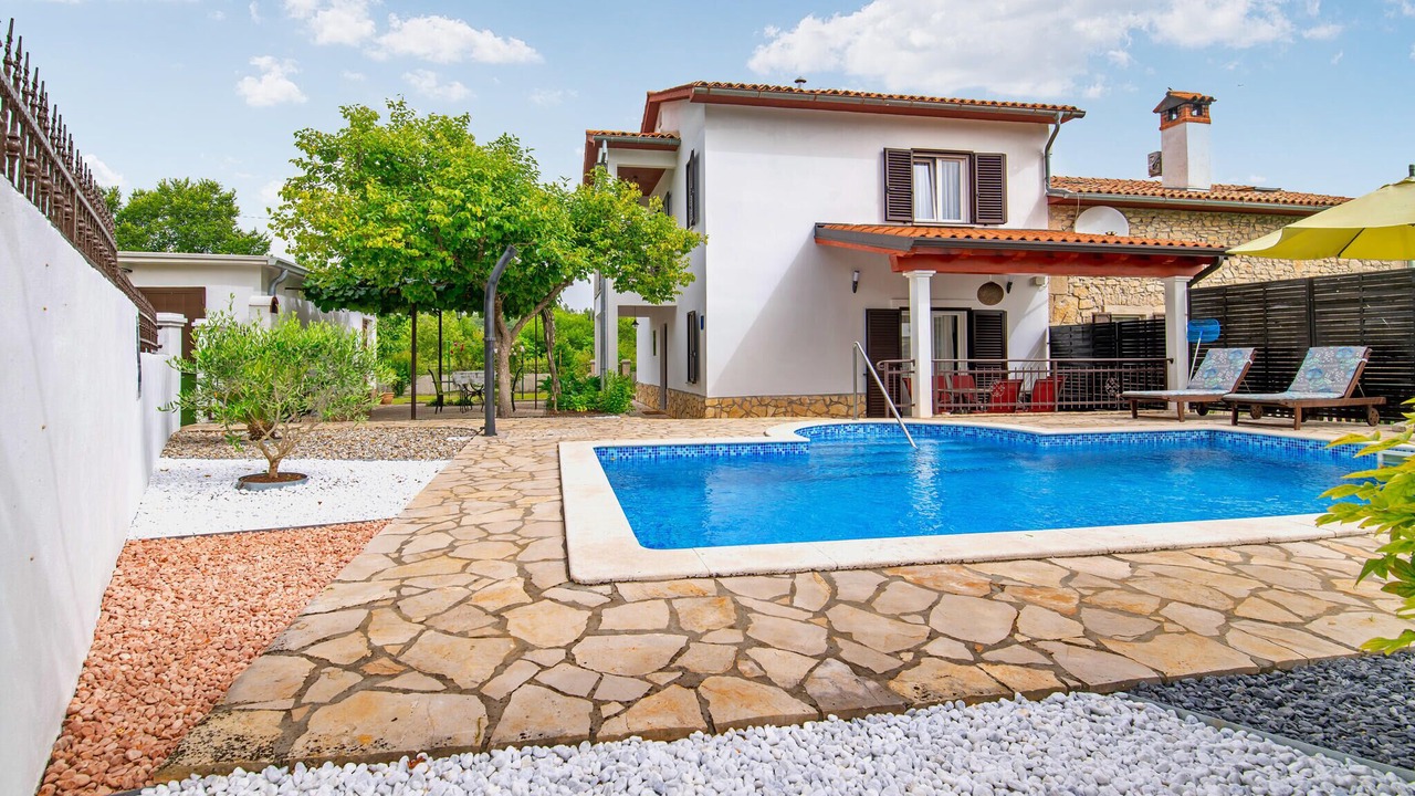 Photo of Outdoor in Snasici