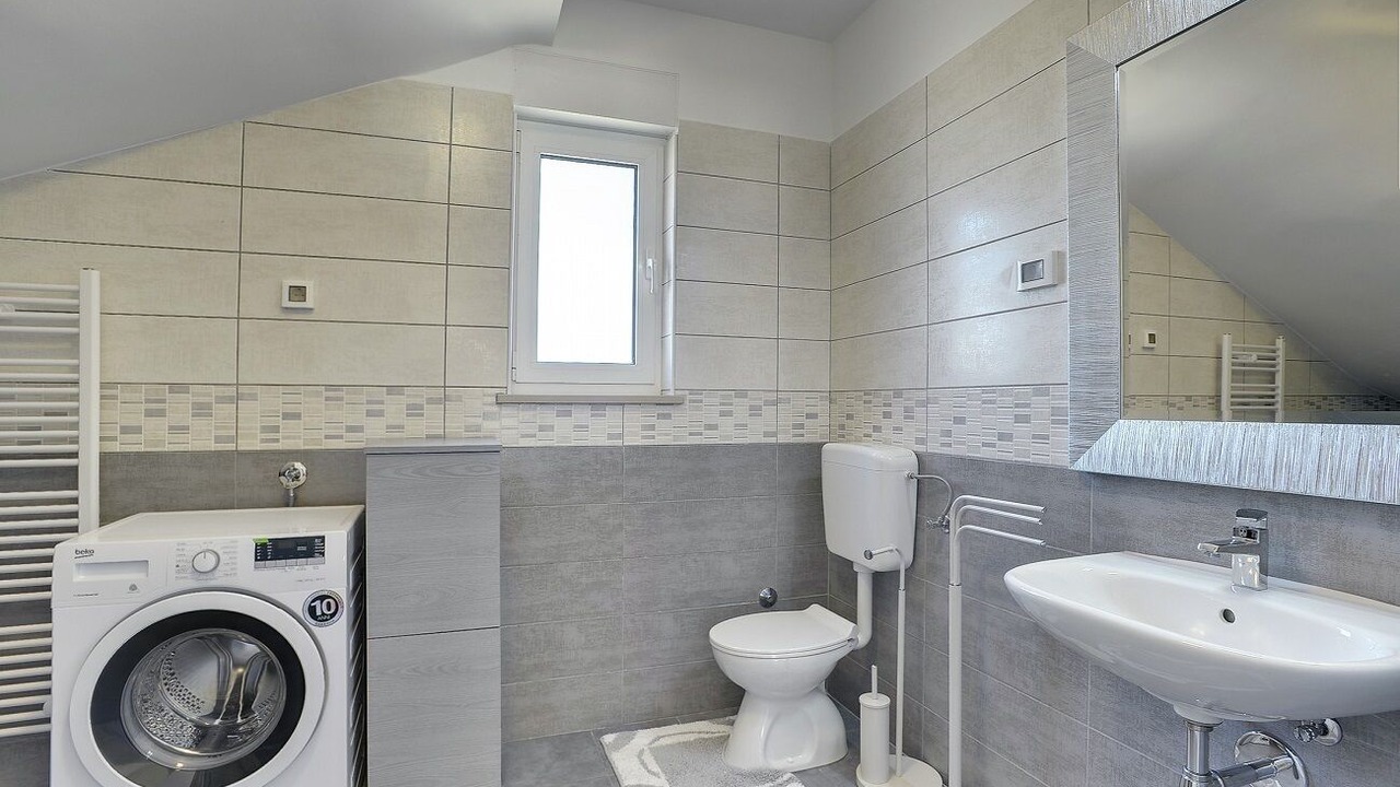 Photo of Bathroom in Banjole
