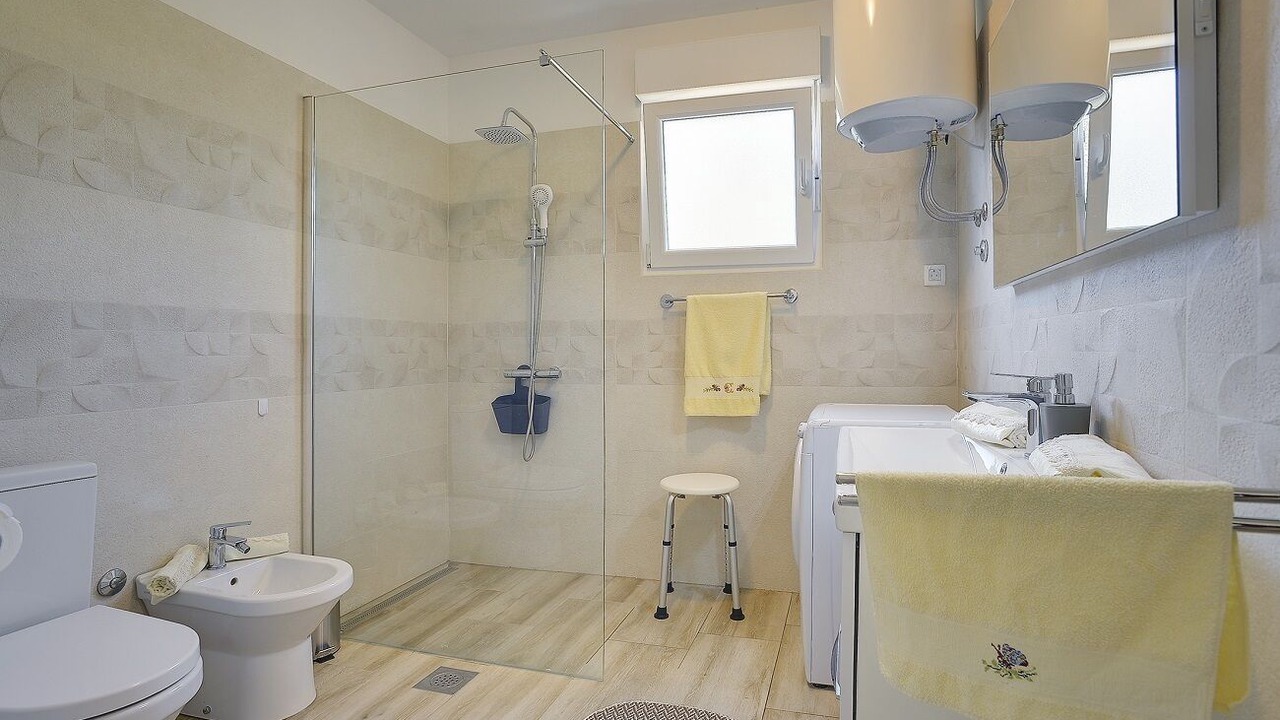 Photo of Bathroom in Filipana