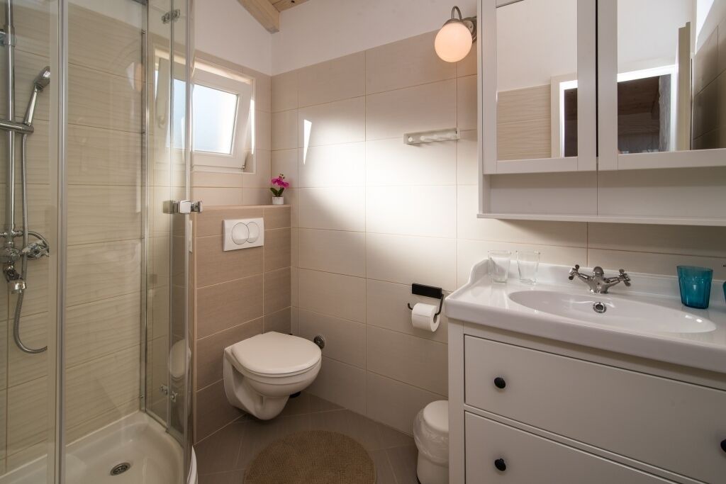 Photo of Bathroom in Risika