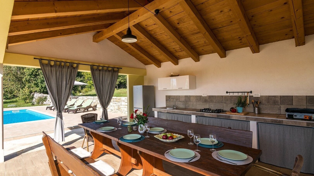 Photo of Outdoor in Makovci
