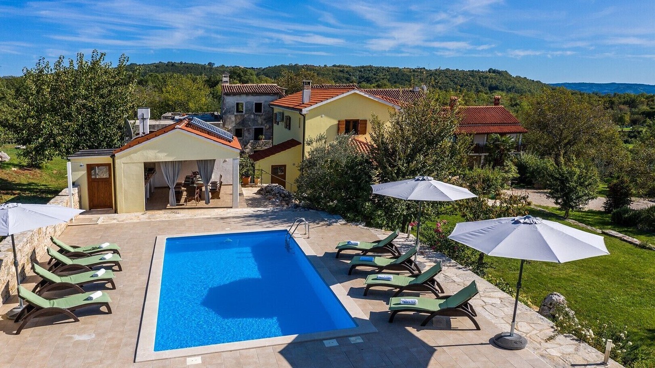 Photo of Outdoor in Makovci
