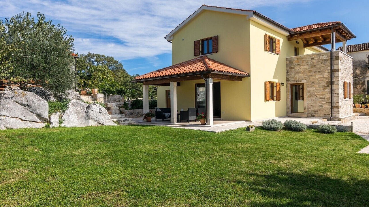 Photo of Outdoor in Makovci