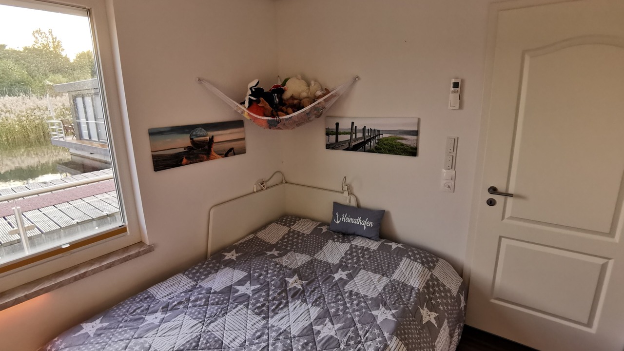 Photo of Bedroom in Bitterfeld