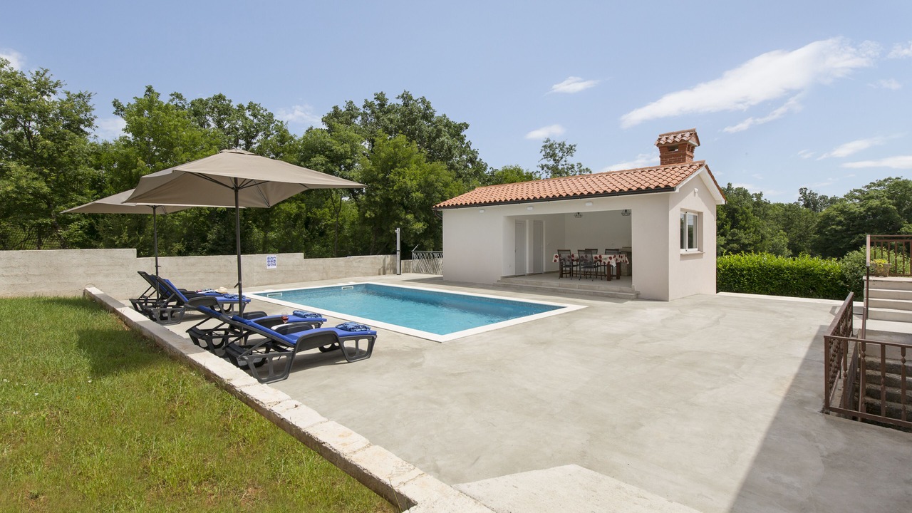 Photo of Outdoor in Becici