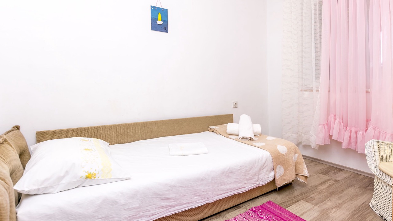 Photo of Bedroom in Maslinica