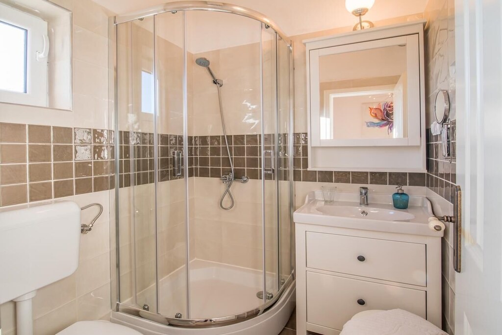 Photo of Bathroom in Garica
