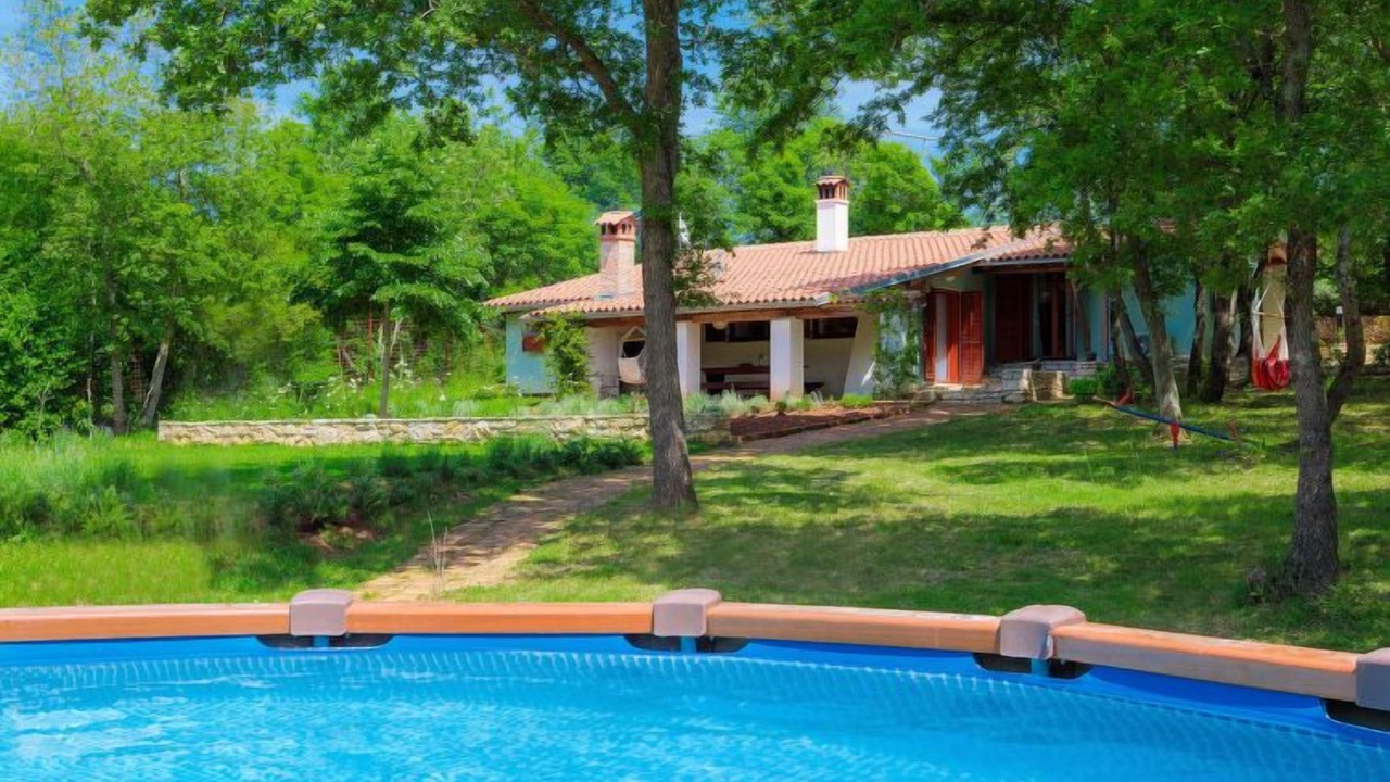 Photo of Outdoor in Loborika
