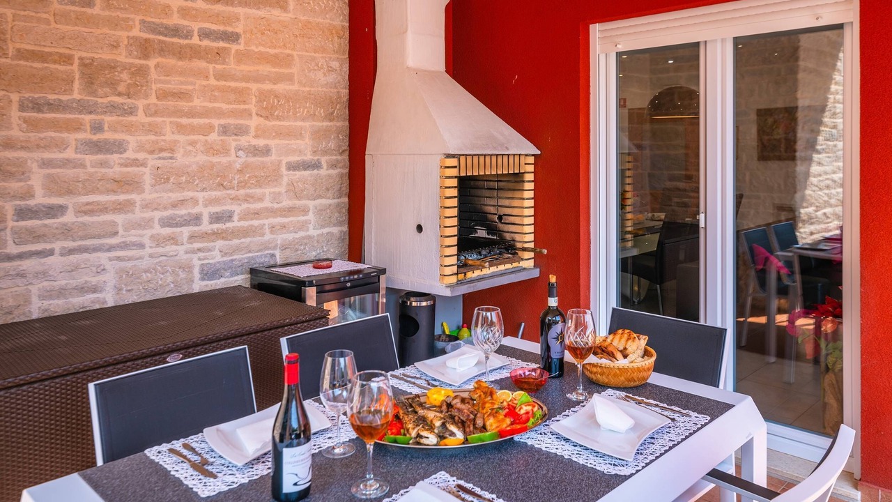 Photo of Outdoor in Bratulici