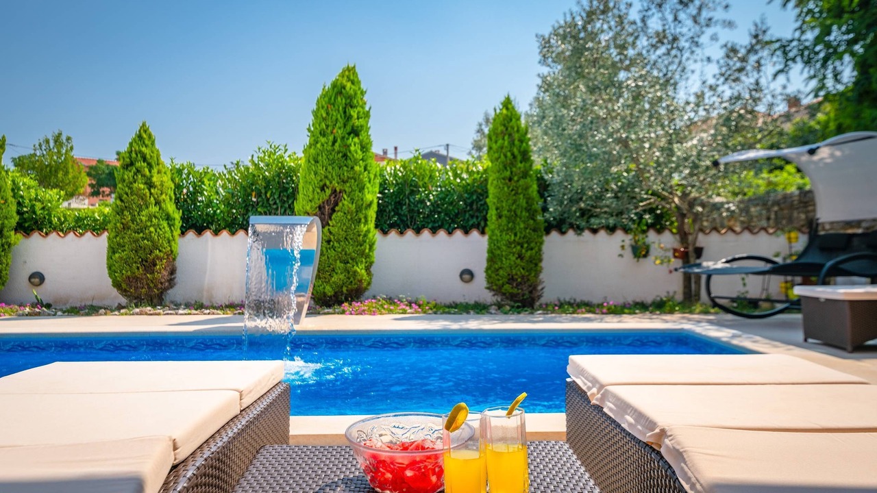 Photo of Outdoor in Bratulici