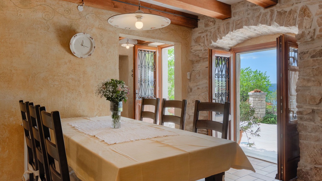 Photo of Bedroom in Rasa