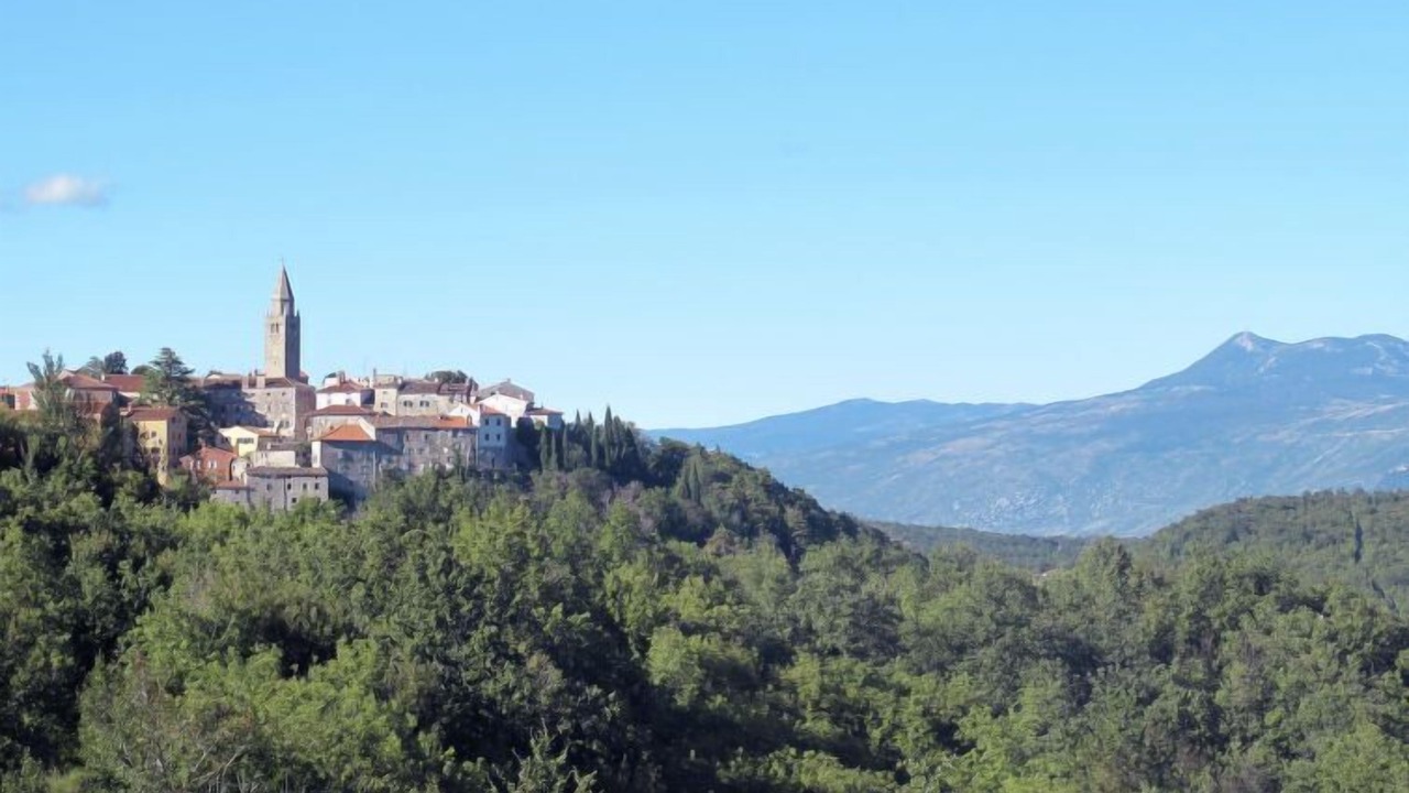 Photo of Outdoor in Bartici